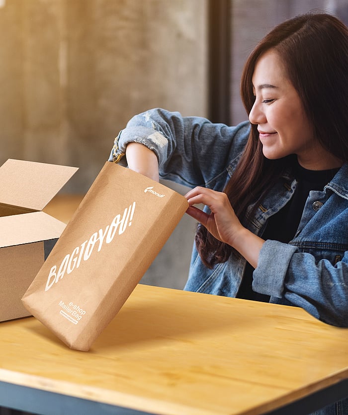 eCommerce packaging for clothes and fashion | Mondi Group