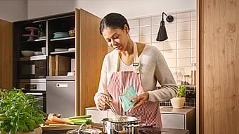 FunctionalBarrier Paper for soup powder in kitchen
