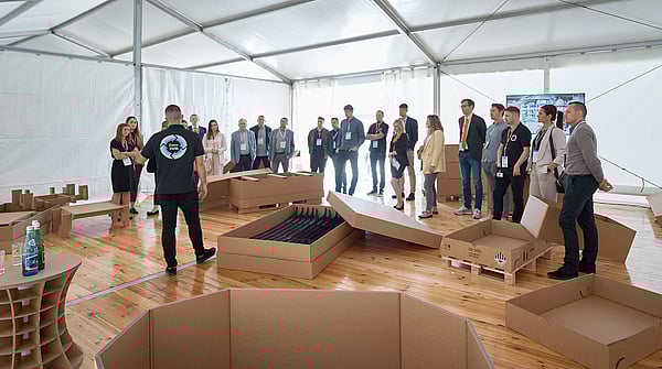 Mondi Simet gathering around sustainable packaging