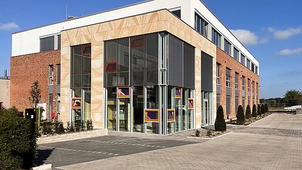 Mondi FlexStudios from the outside