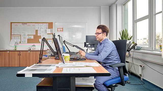 Büromitarbeiter