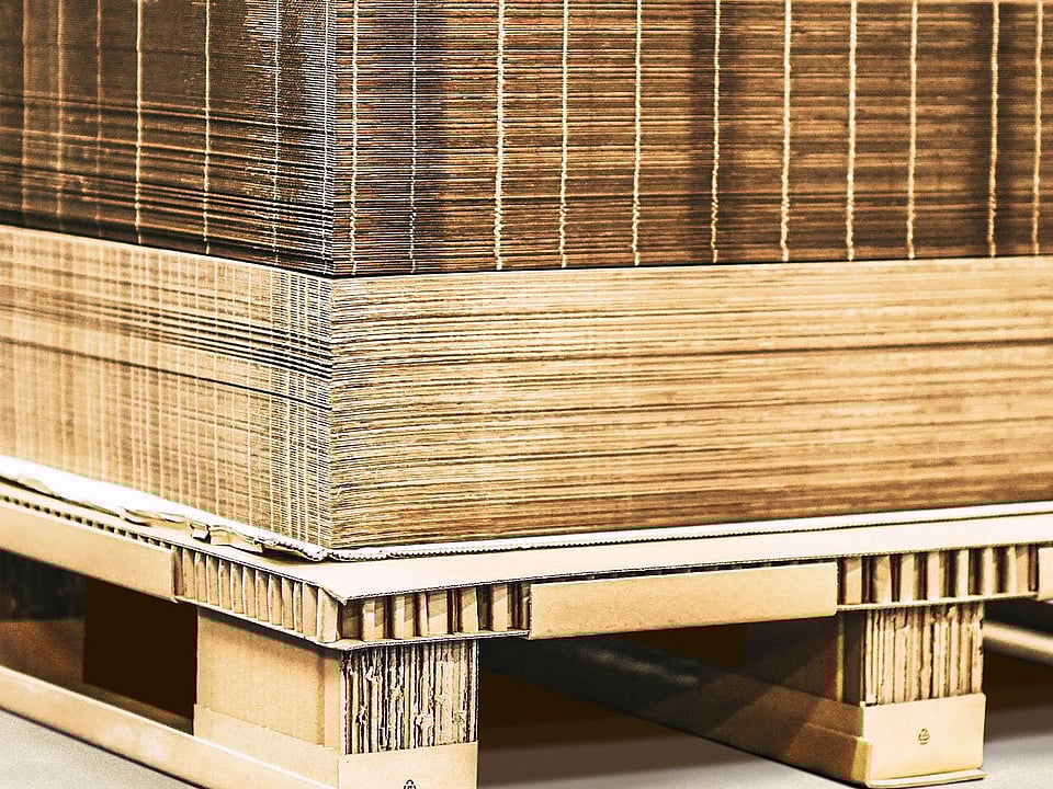 Corrugated pallet image