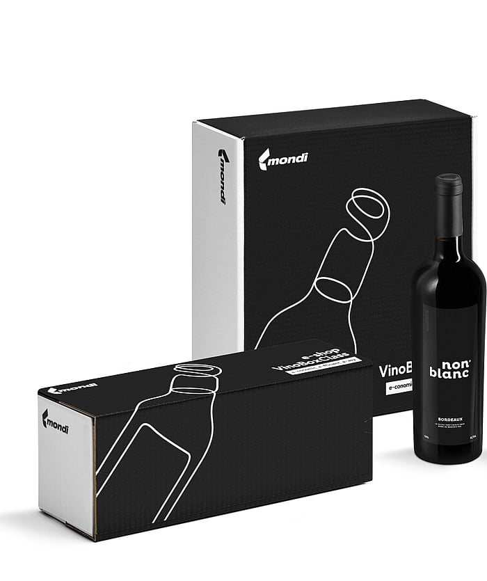 Mondi's corrugated packaging solution for wine with four wine bottles.