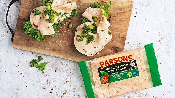 Scan Sverige Pärson brand cold cuts packed in Mondi's mono-material WalletPack