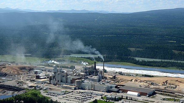 Hinton pulp mill Mondi acquisition