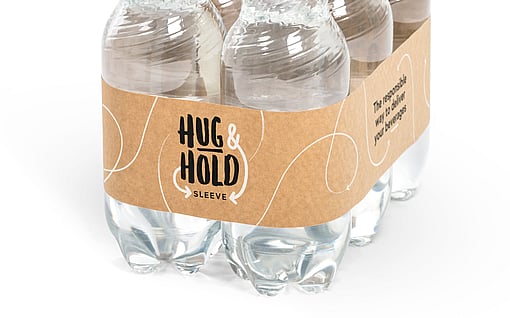 A detailed view of Hug&Hold patent-pending sleeve made of 100% kraft paper.