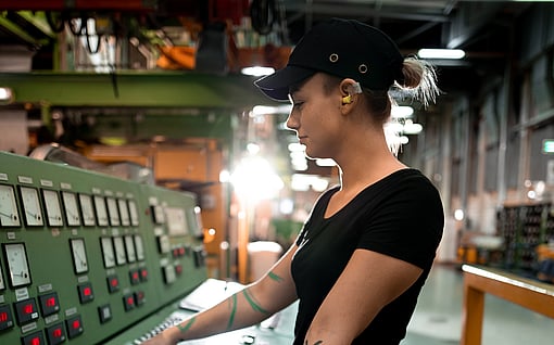 Papierrollen in der Produktion